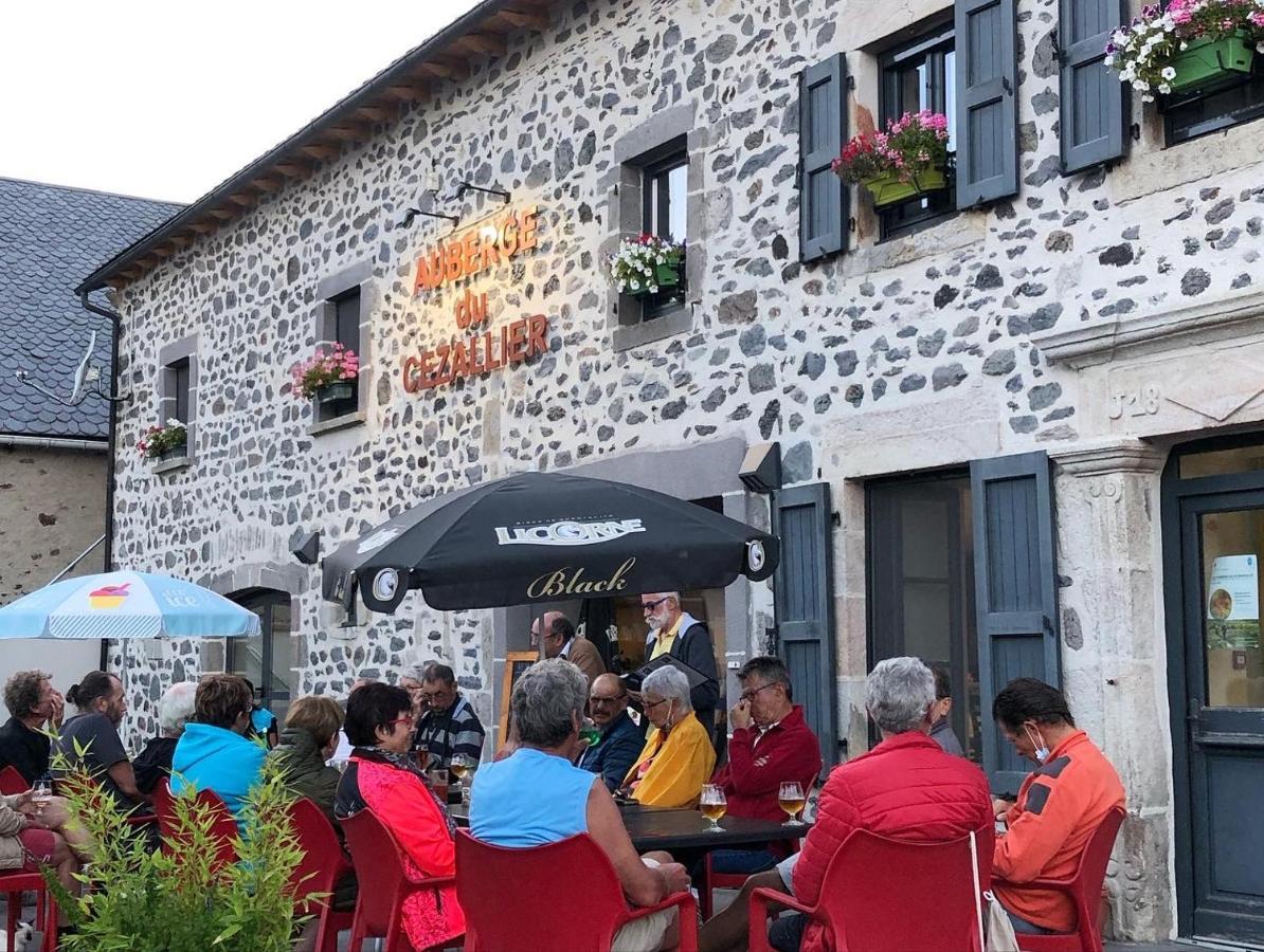 Auberge Du Cezallier Otel Montgreleix Dış mekan fotoğraf